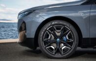 بيريللي تزوّد طرازات BMW iX الكهربائية بإطارات P ZERO ELECT الجديدة